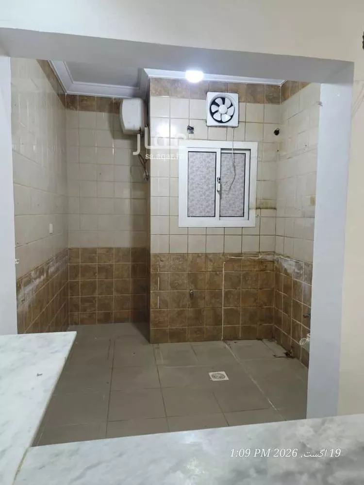 شقة للإيجار في شارع الميزانيه ، حي العزيزية ، جدة ، جدة صورة 4