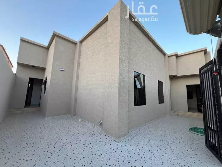 Floor for Sale in Hafr Al Batin At Talal صورة 3