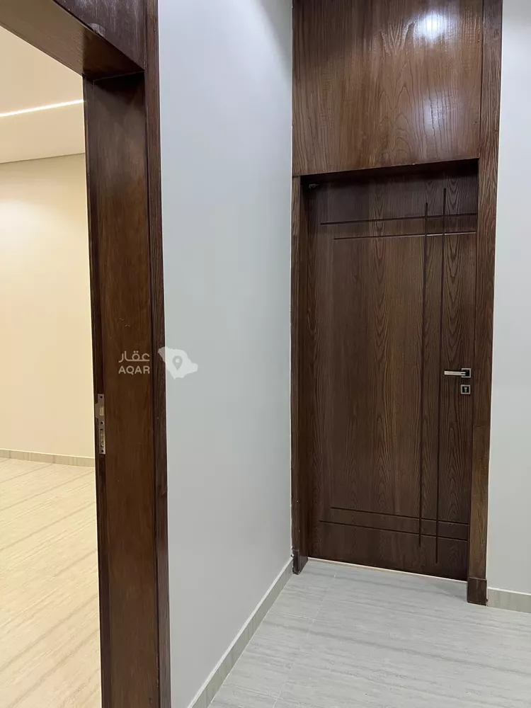 Floor for Sale in Hafr Al Batin At Talal 13