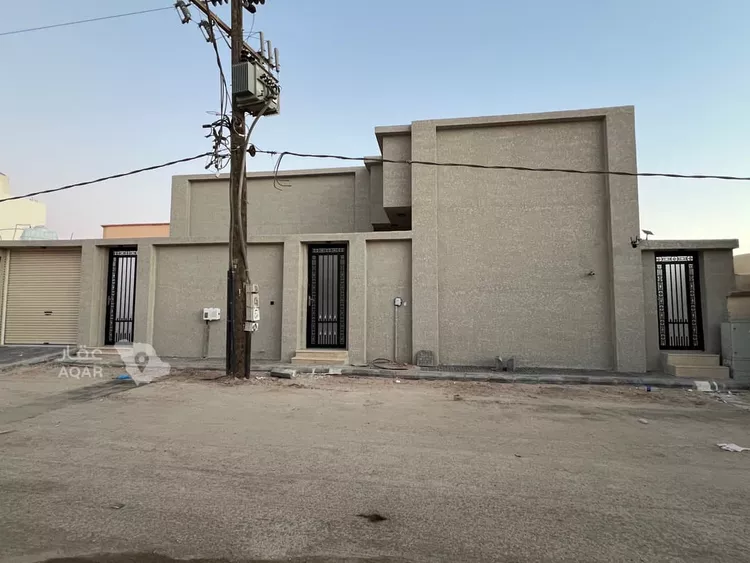 دور للبيع في حي التلال, مدينة حفر الباطن, المنطقة الشرقية 3