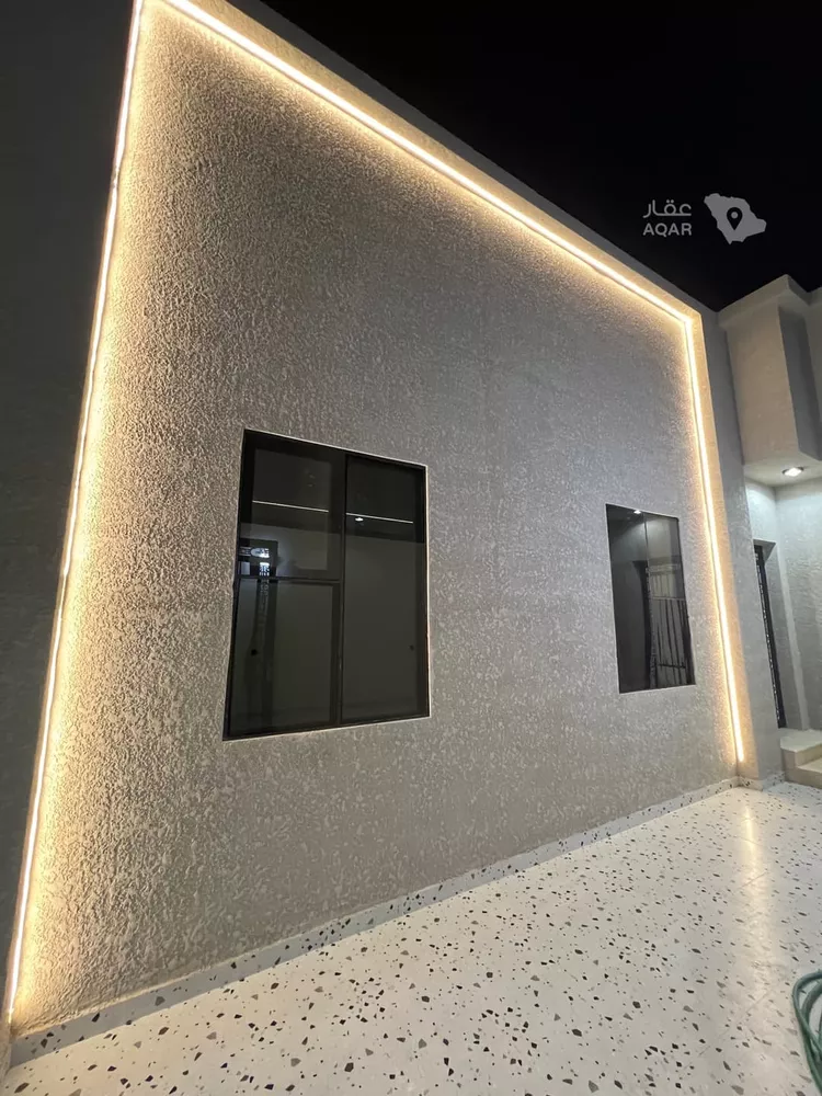Floor for Sale in Hafr Al Batin At Talal 3