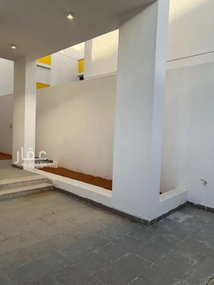 Villa for Rent in Riyadh Al Arid 10