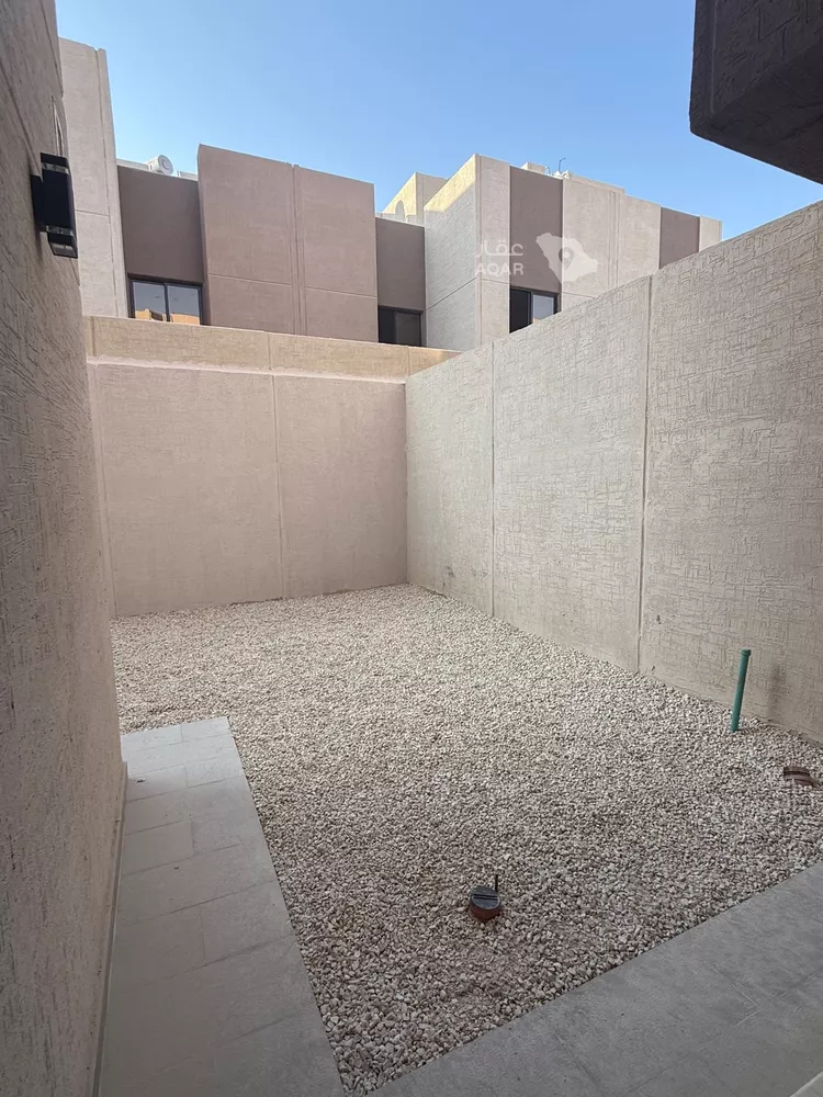 فيلا للإيجار في شارع 0000, حي مطار الملك خالد الدولي, مدينة الرياض, منطقة الرياض 7