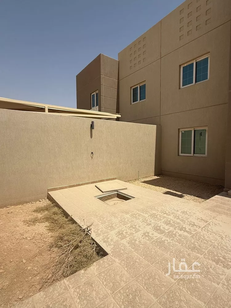 فيلا للبيع في شارع أبي عبدالله بن عبدالجبار, حي مطار الملك خالد الدولي, مدينة الرياض, منطقة الرياض صورة 5