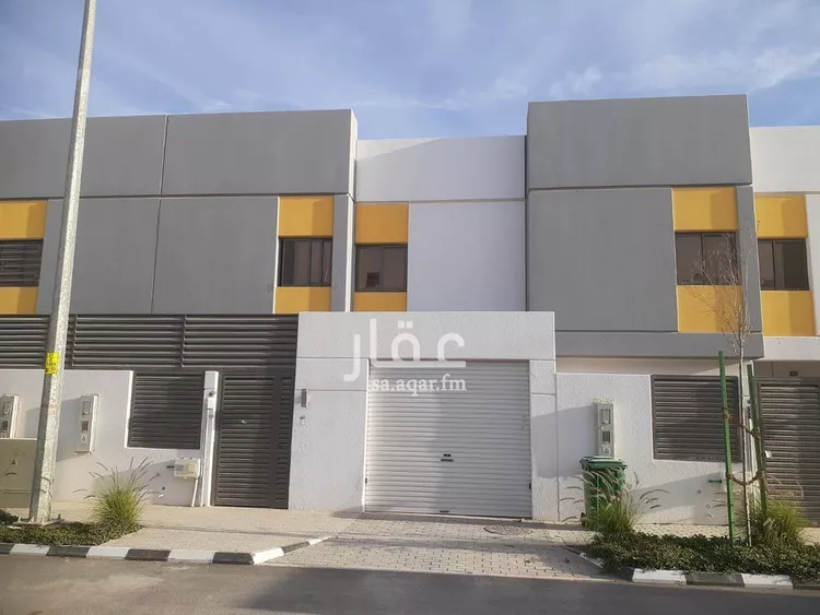 فيلا للإيجار في شارع زكريا بن يحيى, حي مطار الملك خالد الدولي, مدينة الرياض, منطقة الرياض صورة 2