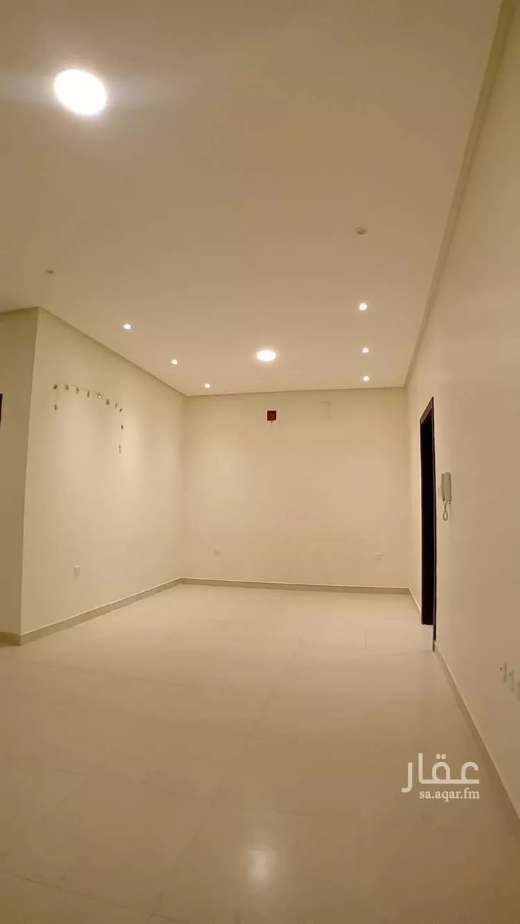 فيلا للإيجار في شارع رقم 170, حي الجنادرية, مدينة الرياض, منطقة الرياض صورة 2