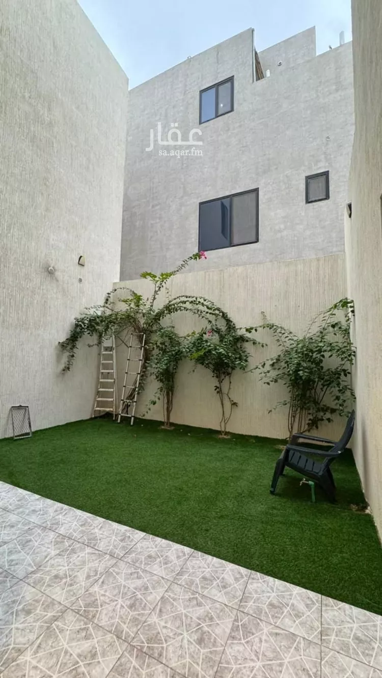 فيلا للبيع في شارع الحارث الاشعري, حي العروبة, مدينة الدمام, المنطقة الشرقية صورة 4