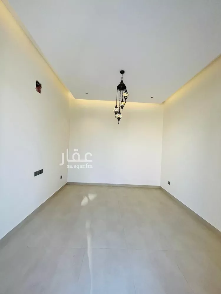 دور للبيع في شارع عبدالرحمن ابن كعب الانصاري, حي اللؤلؤ, مدينة الخبر, المنطقة الشرقية صورة 4