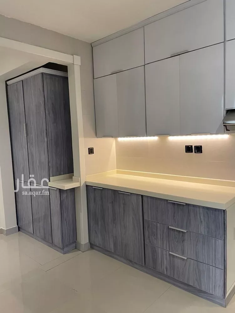 شقة للبيع في شارع جسر الملك فهد, حي الحمراء, مدينة الخبر, المنطقة الشرقية صورة 5