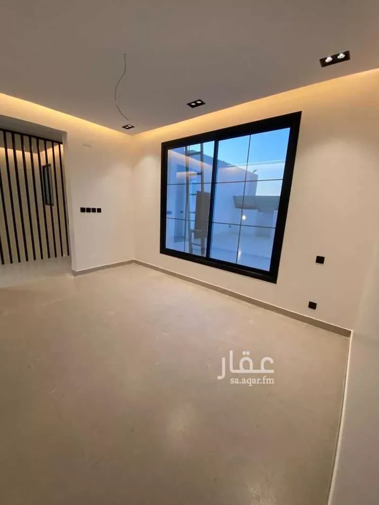 دور للبيع في شارع عبدالرحمن الزواوي, حي الزهور, مدينة أبها, منطقة عسير صورة 3