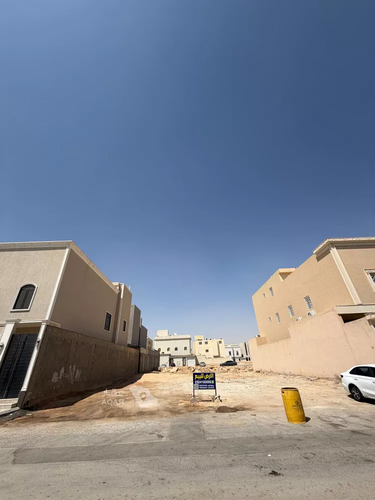 أرض للبيع في شارع أحمد بن محمد الشعبي, حي المهدية, مدينة الرياض, منطقة الرياض 5