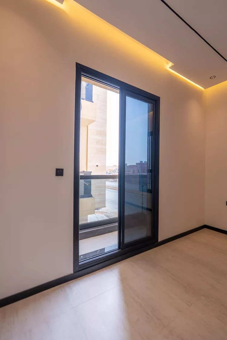 شقة للبيع في شارع نجران, حي ظهرة لبن, مدينة الرياض, منطقة الرياض صورة 2