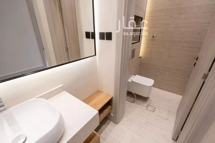 شقة للبيع في شارع عمير بن سنان بن عرفطة, حي المهدية, مدينة الرياض, منطقة الرياض صورة 2