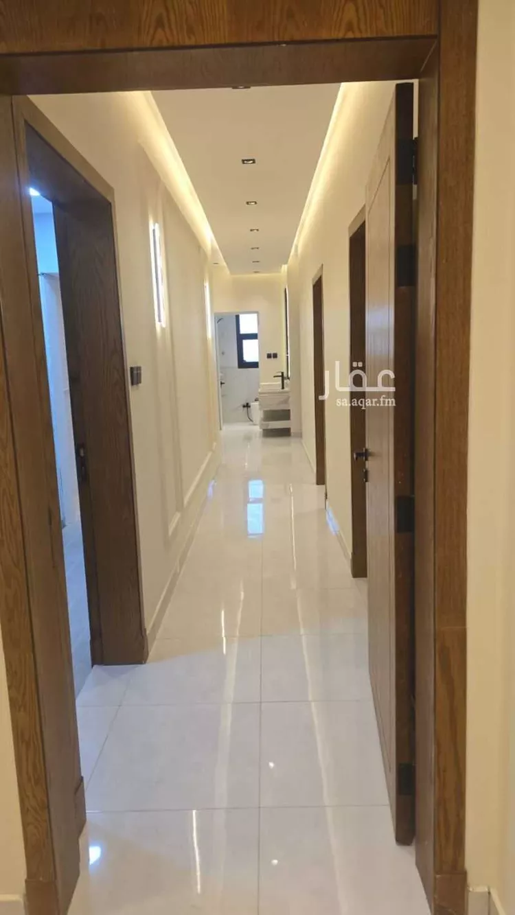 شقة للبيع في شارع 226 ضاحية الملك فهد, حي ضاحية الملك فهد, مدينة الدمام, المنطقة الشرقية صورة 3