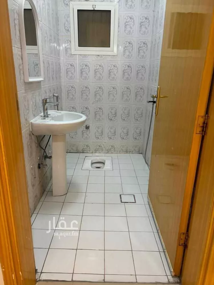 فيلا للبيع في شارع الهمداني, حي الإسكان, مدينة بريده, منطقة القصيم صورة 4