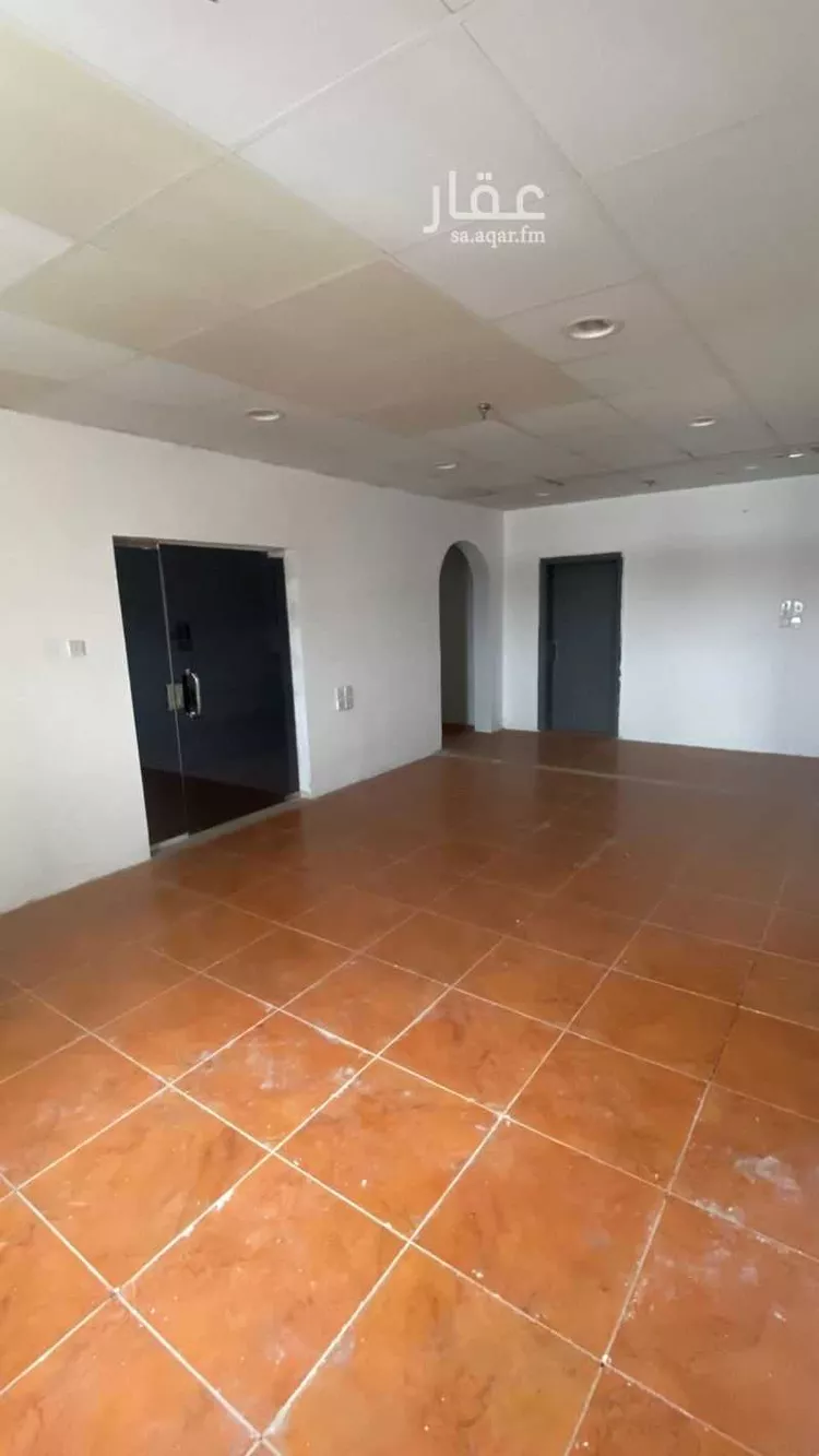 عمارة للإيجار في شارع الملك عبدالله بن عبدالعزيز, حي العريض, مدينة المدينة المنورة, منطقة المدينة المنورة صورة 4