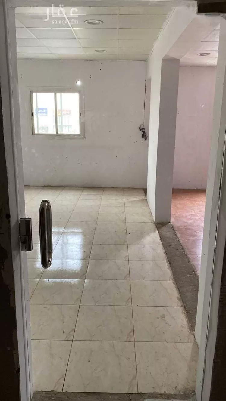 مكتب تجاري للإيجار في شارع الملك عبدالله بن عبدالعزيز, حي العريض, مدينة المدينة المنورة, منطقة المدينة المنورة صورة 2