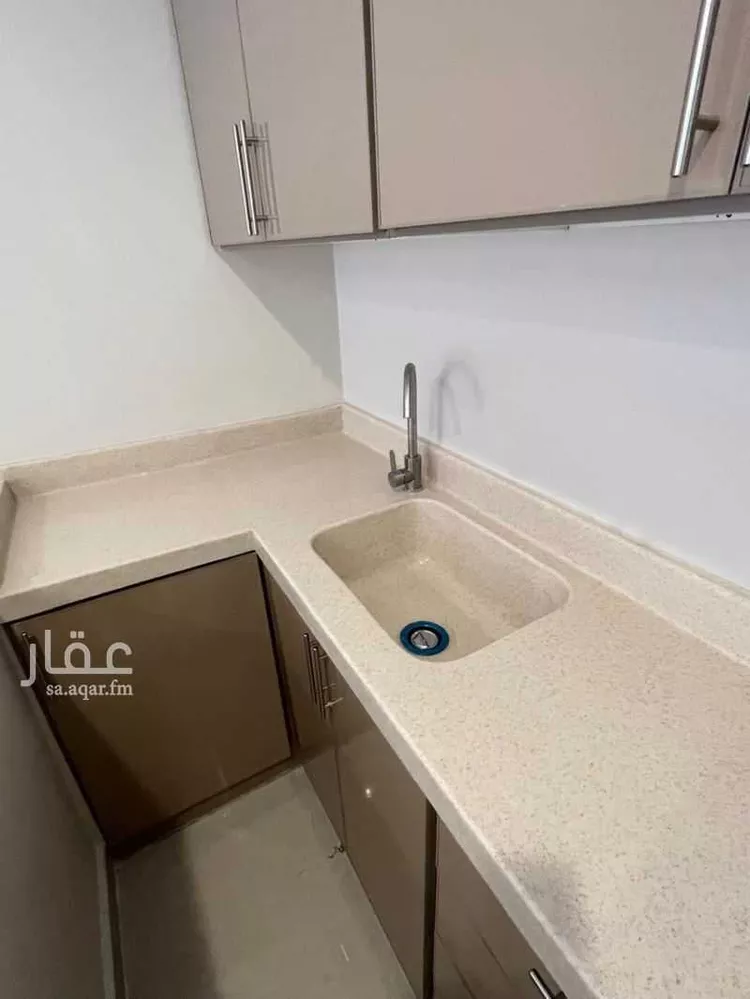 شقة للإيجار في شارع عوف بن عفراء, حي العوالي, مدينة الرياض, منطقة الرياض صورة 2