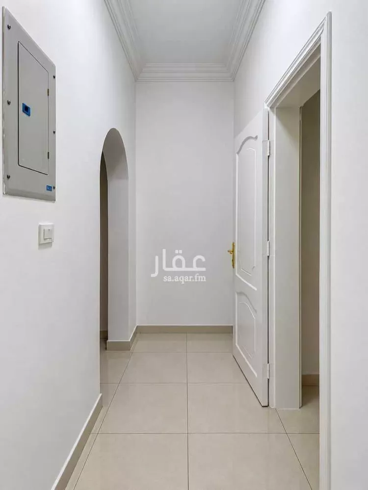شقة للإيجار في شارع سهل بن عياض, حي الروضة, مدينة تبوك, منطقة تبوك صورة 3
