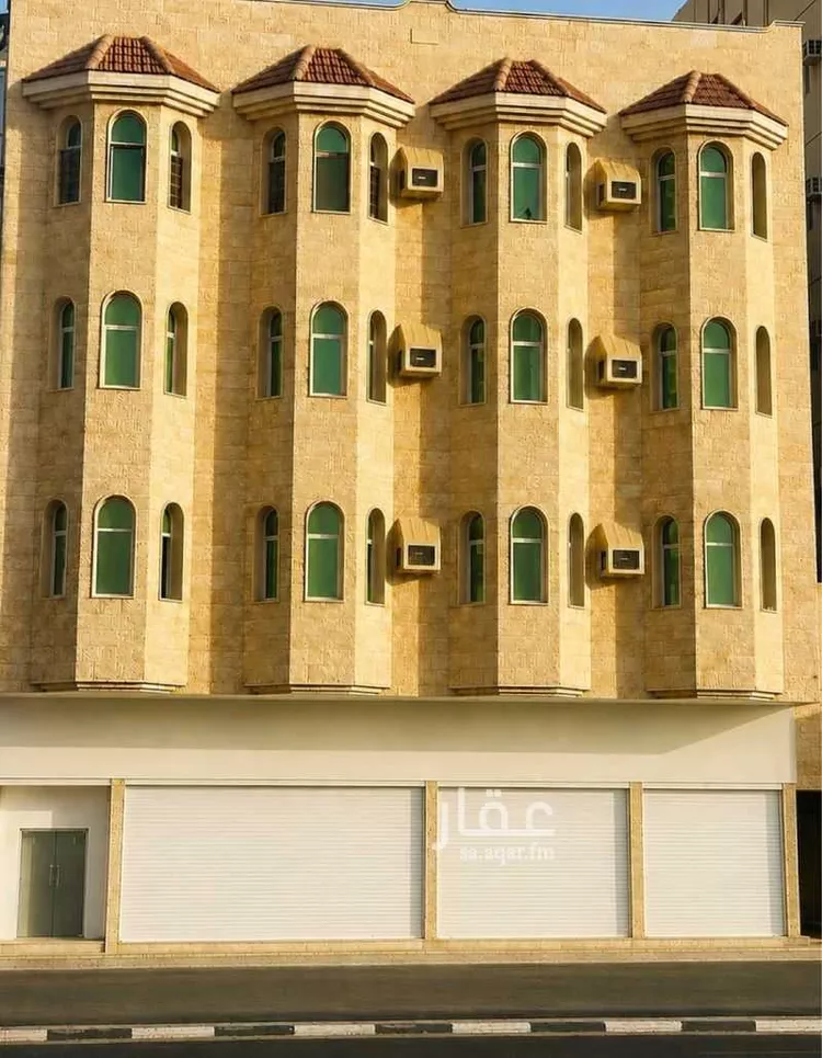 عمارة للإيجار في شارع الامير عبد المجيد ابن عبدالعزيز, حي الورود, مدينة تبوك, منطقة تبوك