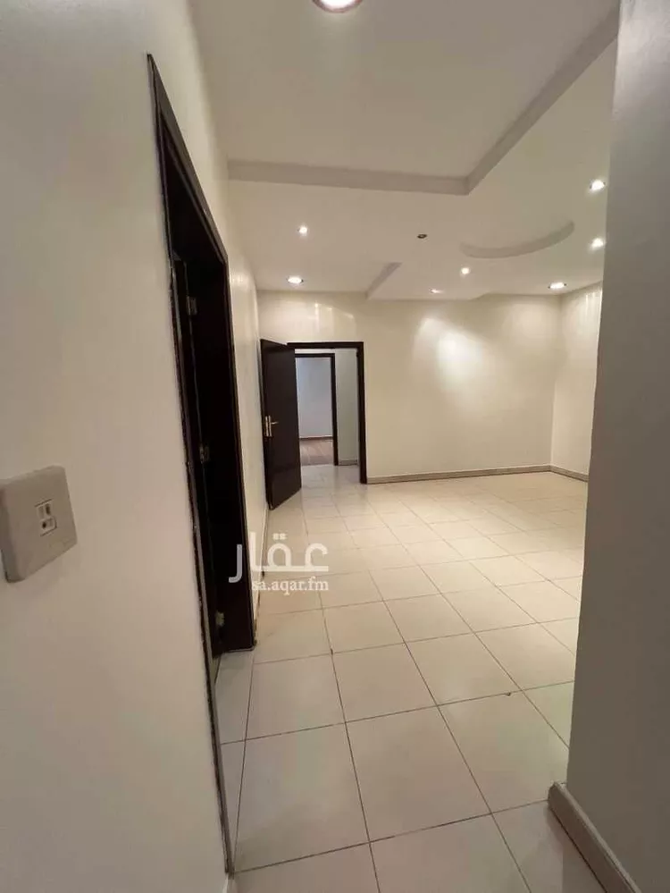 دور للإيجار في شارع ابي الوليد الطيالسي, حي السعادة, مدينة الرياض, منطقة الرياض