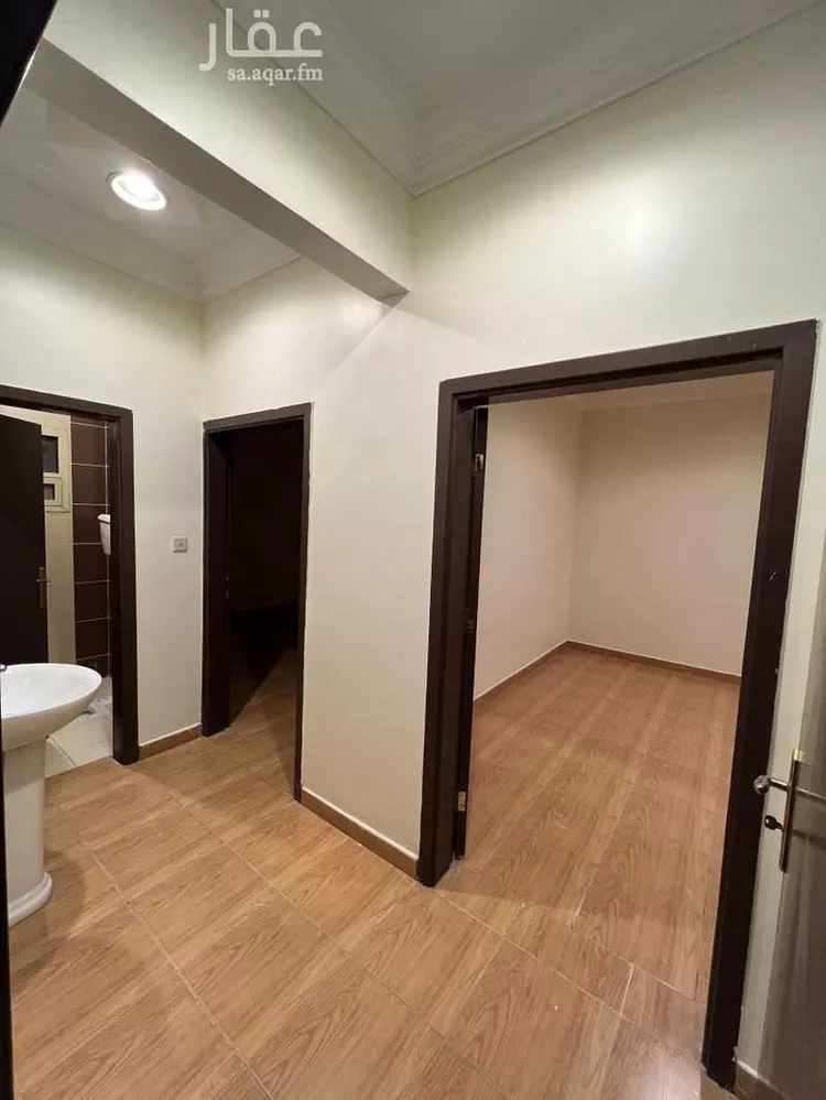 Floor for Rent in Riyadh As Saadah 7