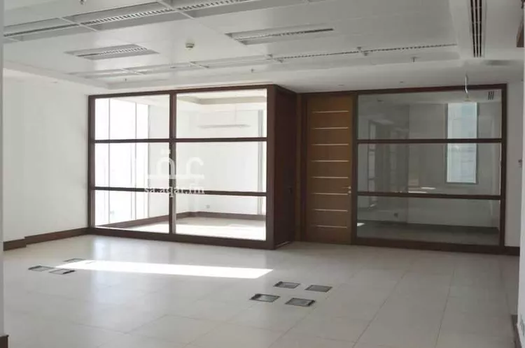 عمارة للإيجار في شارع طريق صلاح الدين الايوبي, حي الزهراء, مدينة الرياض, منطقة الرياض صورة 3