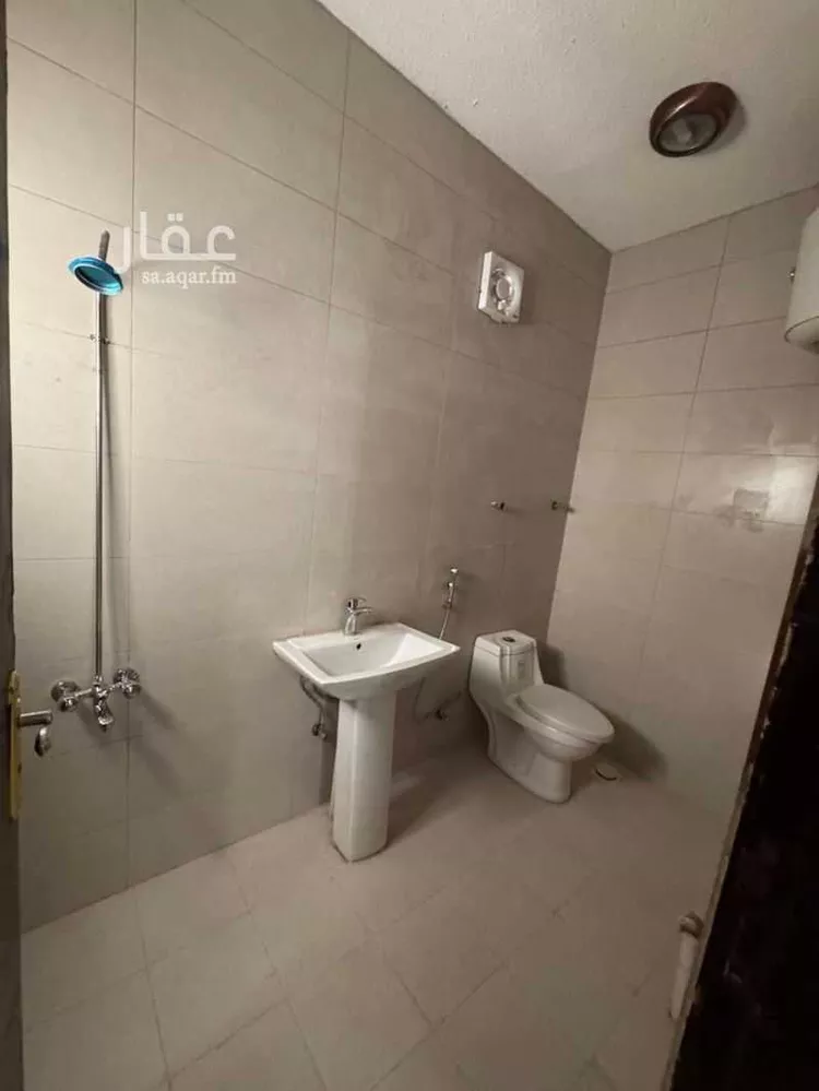 شقة للإيجار في شارع علي الزاهد, حي العقيق, مدينة الرياض, منطقة الرياض صورة 2