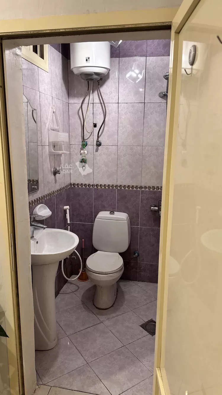 Room for Rent in Jeddah As Safaa 2