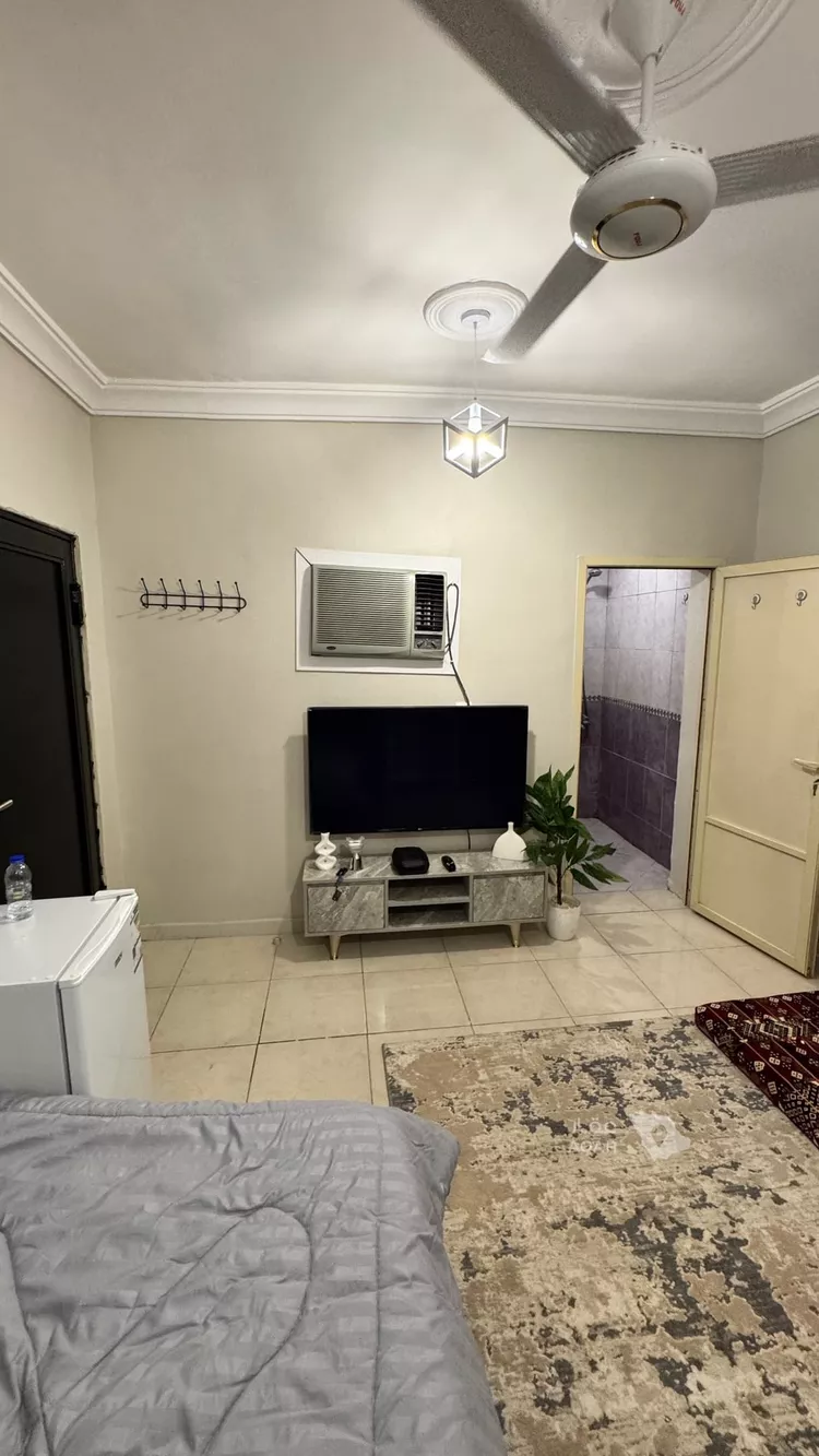 Room for Rent in Jeddah As Safaa 3