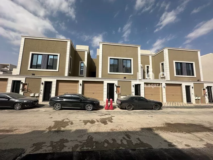 فيلا للبيع في شارع جرير بن حازم, حي الرمال, مدينة الرياض, منطقة الرياض