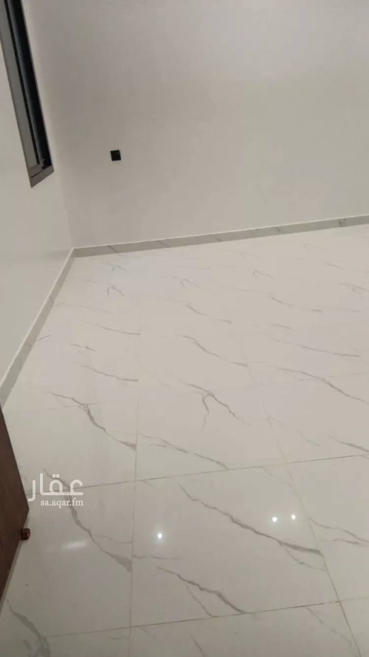 Floor for Sale in Riyadh Ad Dar Al Baida 6