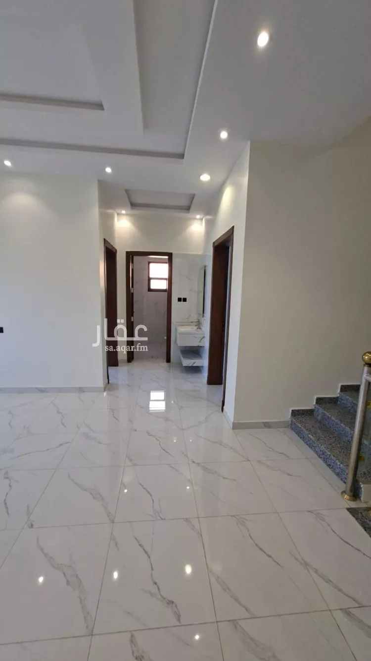 فيلا للبيع في شارع أبي سعيد الرومي, حي الدار البيضاء, مدينة الرياض, منطقة الرياض صورة 5