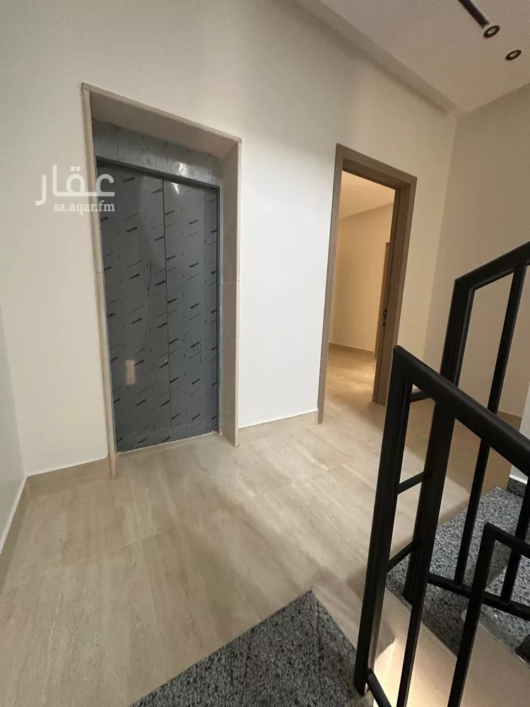 فيلا للبيع في شارع جرير بن حازم, حي الرمال, مدينة الرياض, منطقة الرياض صورة 3