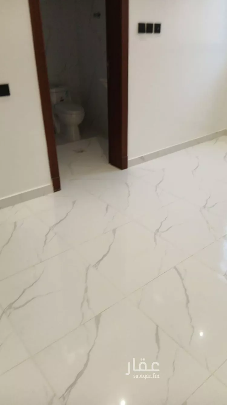 Floor for Sale in Riyadh Ad Dar Al Baida صورة 2