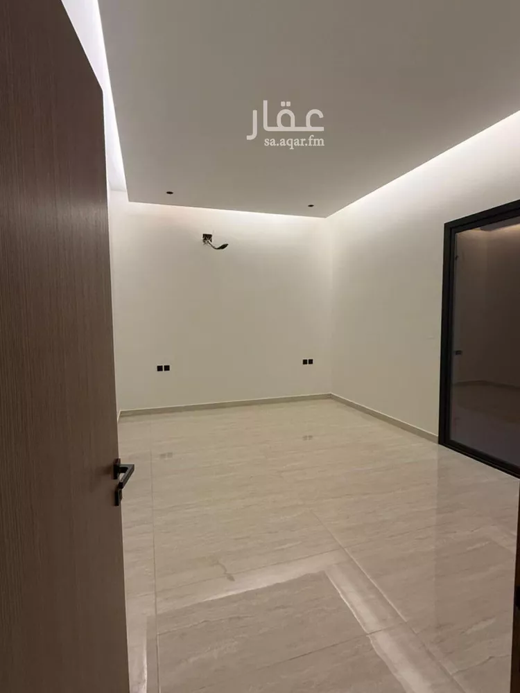 دور للبيع في شارع رقم 490, حي النرجس, مدينة الرياض, منطقة الرياض صورة 3