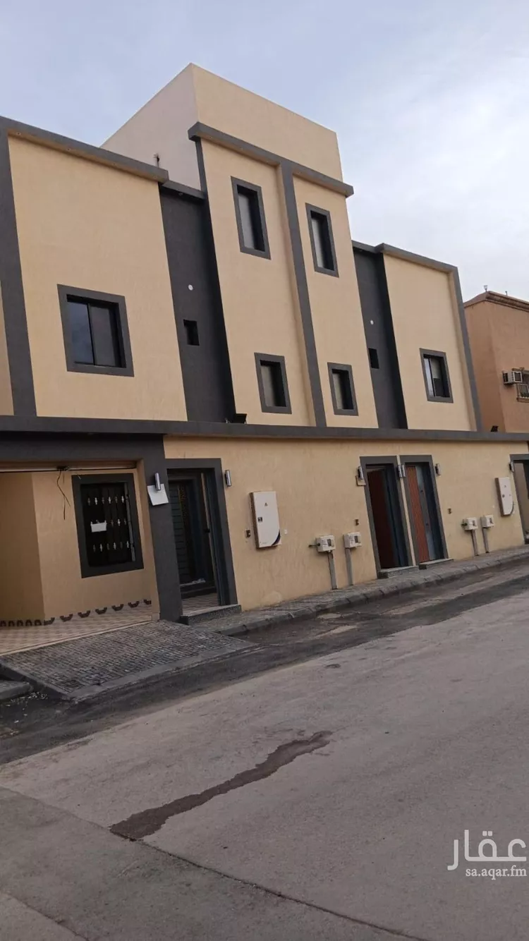 Floor for Sale in Riyadh Ad Dar Al Baida