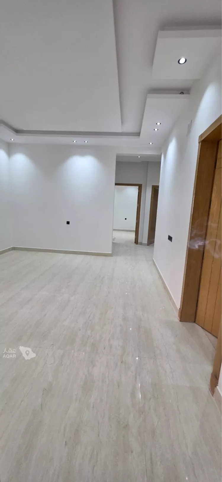 Floor for Sale in Riyadh Al Aziziyah