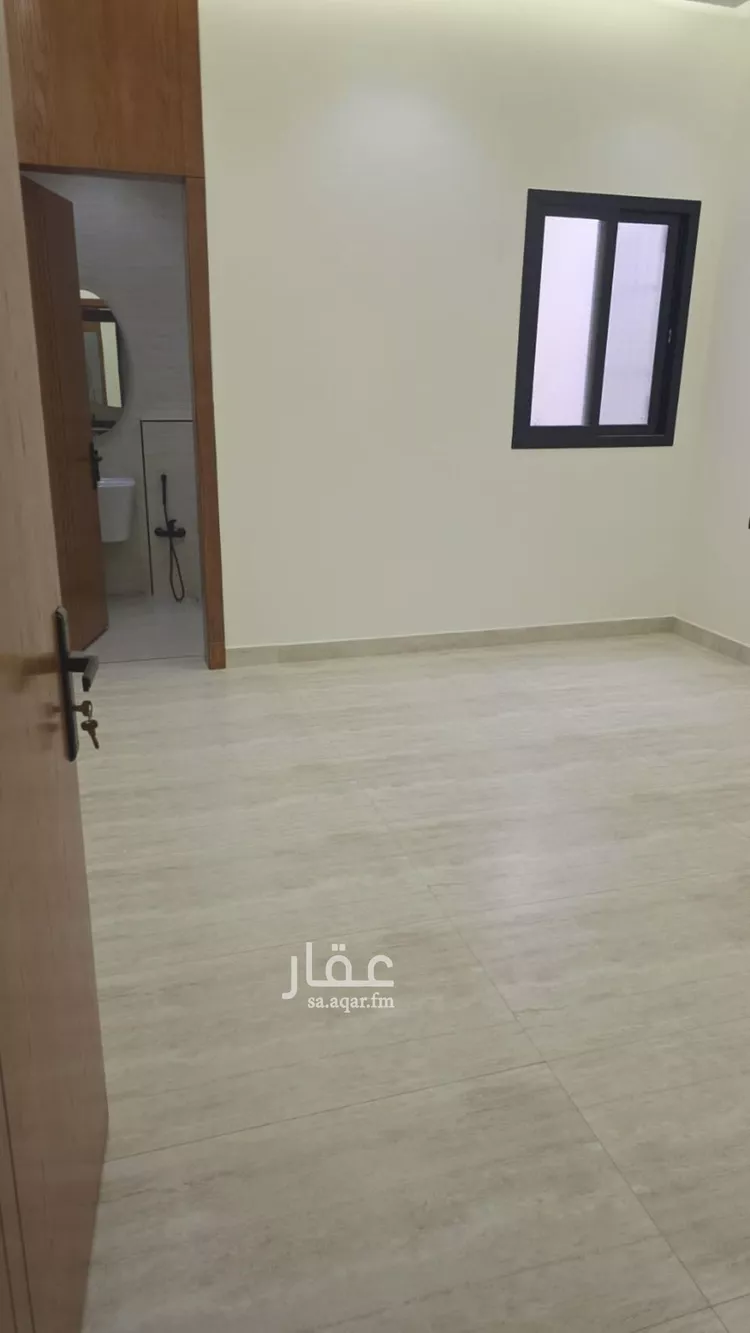 Floor for Sale in Riyadh Ad Dar Al Baida صورة 3