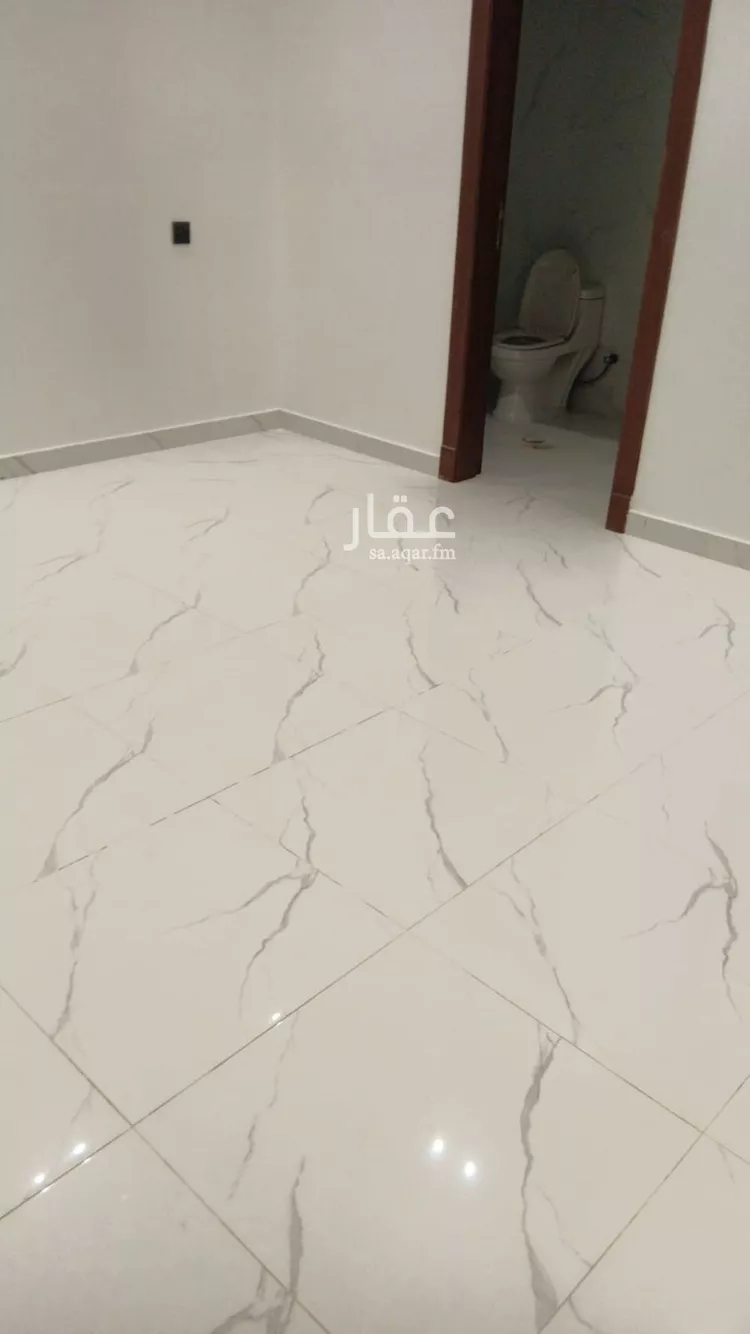 Floor for Sale in Riyadh Ad Dar Al Baida صورة 3