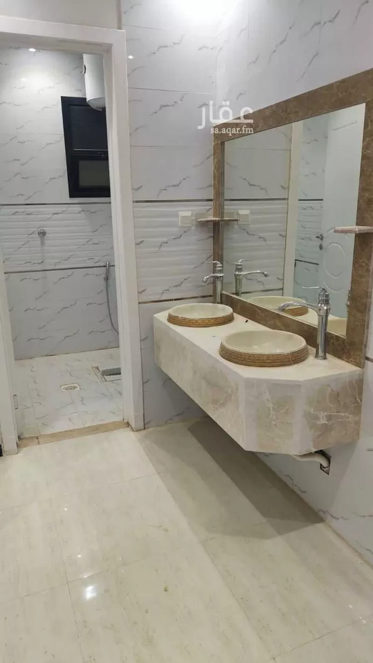 شقة للبيع في شارع بكر صباغ الشافعي ، حي العوالي ، الرياض ، منطقة الرياض صورة 4