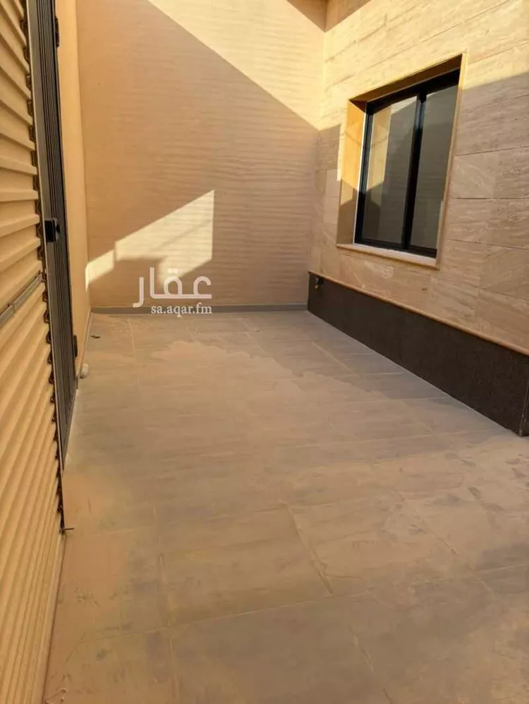 Floor for Rent in Riyadh Al Janadriyah صورة 3