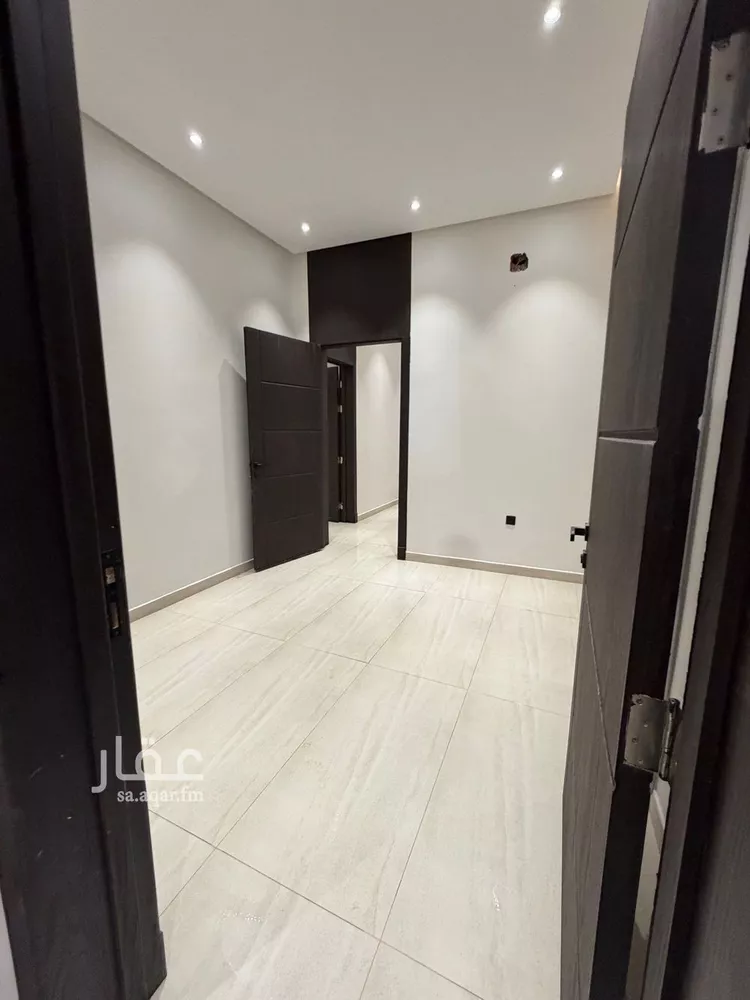 دور للبيع في شارع الغصون, حي الجنادرية, مدينة الرياض, منطقة الرياض