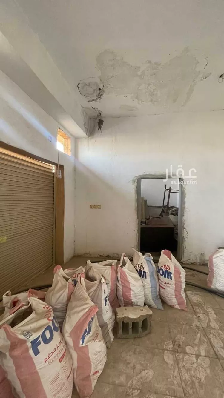 محل للإيجار في شارع عتبان ابن عبيد ابن عمرو العبدي, حي سكة الحديد, مدينة المدينة المنورة, منطقة المدينة المنورة 6