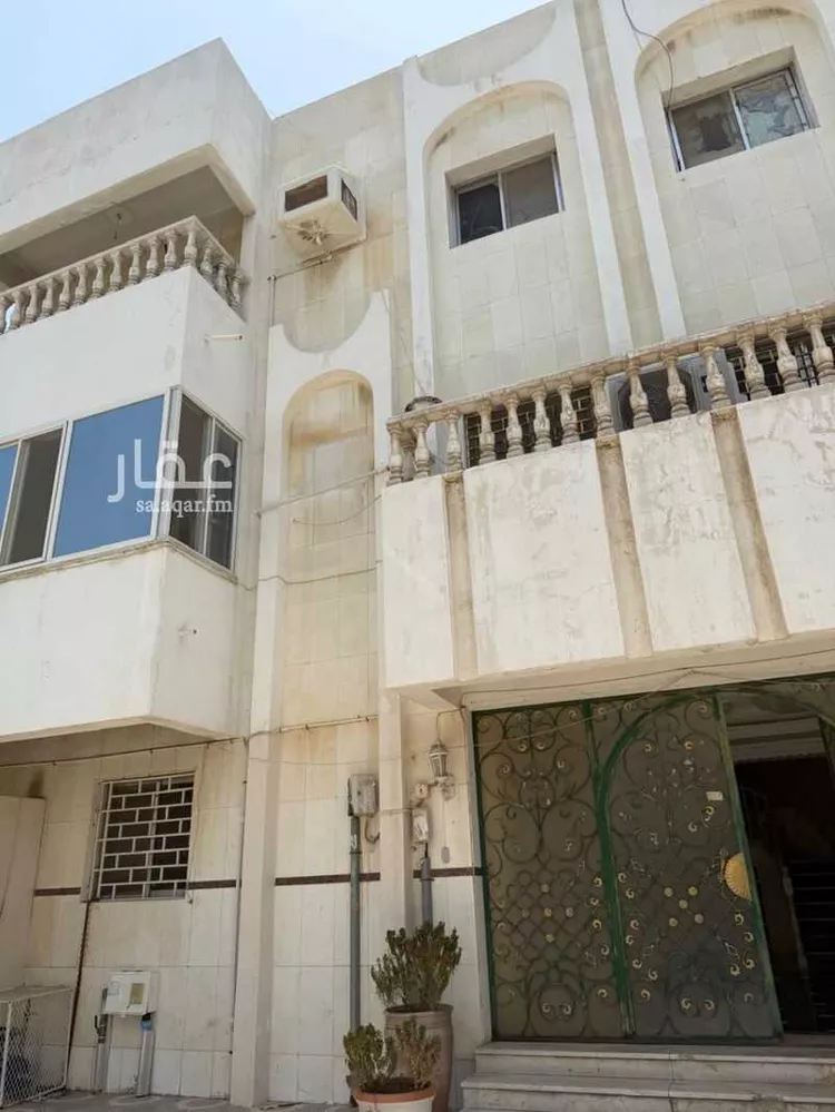 عمارة للبيع في شارع ابو الوفاء, حي العزيزية, مدينة جدة, منطقة مكة المكرمة صورة 3