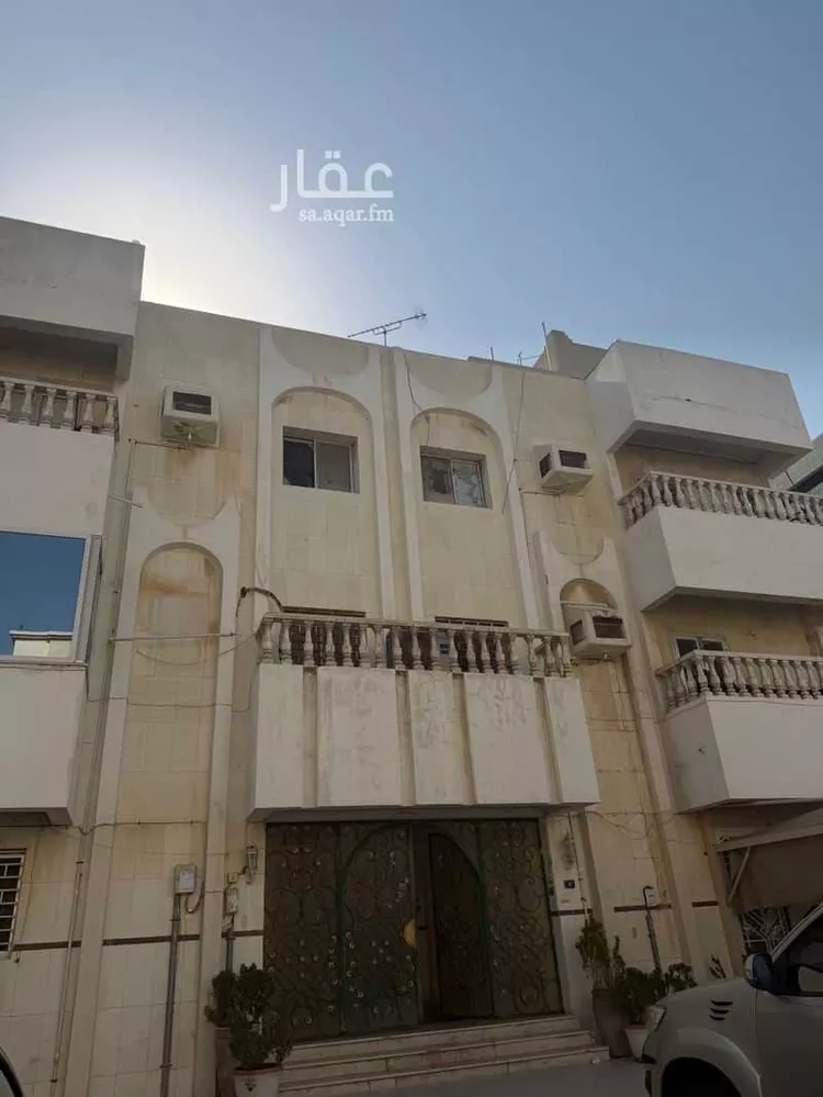 عمارة للبيع في شارع ابو الوفاء, حي العزيزية, مدينة جدة, منطقة مكة المكرمة صورة 5