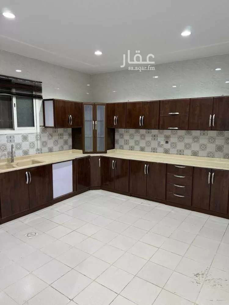 فيلا للإيجار في شارع علي بن شجاع المصري, حي الرمال, مدينة الرياض, منطقة الرياض صورة 3
