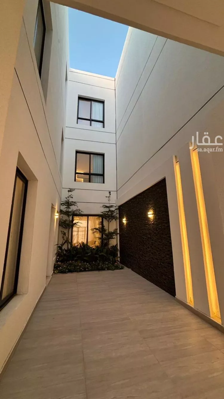 فيلا للبيع في شارع حجاج ابن عامر, حي وادي مذينب, مدينة المدينة المنورة, منطقة المدينة المنورة صورة 5