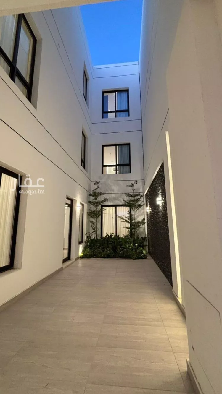 فيلا للبيع في شارع حجاج ابن عامر, حي وادي مذينب, مدينة المدينة المنورة, منطقة المدينة المنورة صورة 4