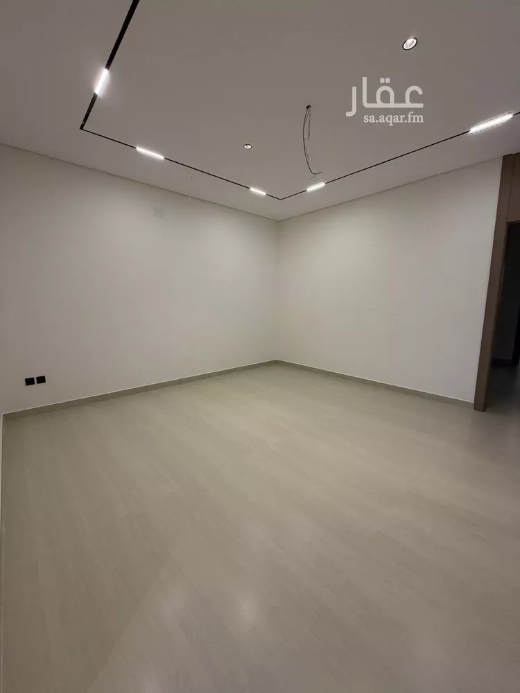 فيلا للبيع في شارع ابن حامد, حي وادي مذينب, مدينة المدينة المنورة, منطقة المدينة المنورة صورة 3